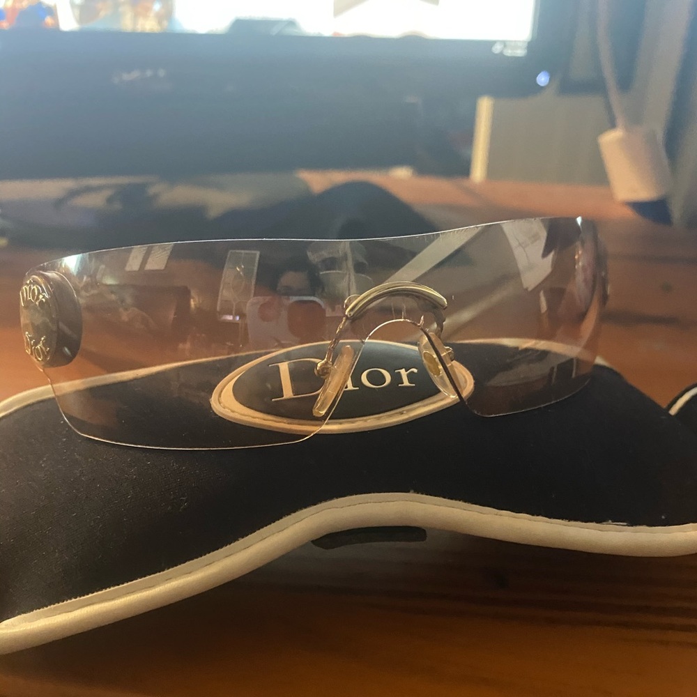 💯 authentic Dior foldable sunglasses